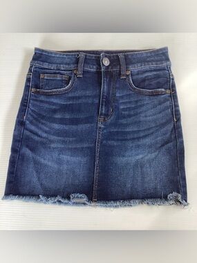 American Eagle Next Level Stretch Hi-Rise Mini Skirt Dark Wash Denim Size 2